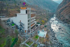 Echor Palm Bliss Riverside Resort & Spa Kasol