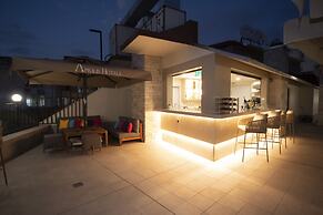 Aprilis Deluxe Hotel