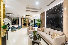 Aprilis Deluxe Hotel