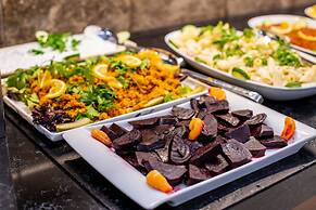 Aprilis Deluxe Hotel