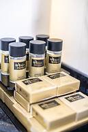 Aprilis Deluxe Hotel