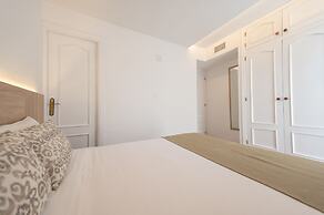 Apartamentos Blanco Sol