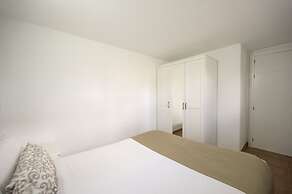 Apartamentos Blanco Sol