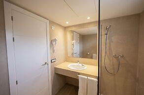 Apartamentos Blanco Sol