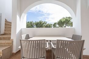 Apartamentos Blanco Sol