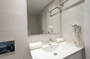 Apartamentos Blanco Sol