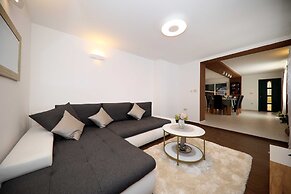 Villa Skaramuca Village