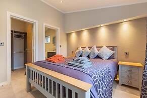 Sandpiper - Luxury Lodge Close to Beach Pet Friendly