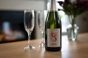 Sandpiper - Luxury Lodge Close to Beach Pet Friendly