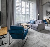 MONTOWNIA Lofts & Experience