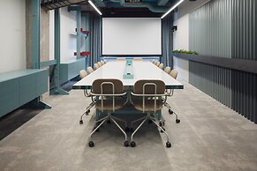 MONTOWNIA Lofts & Experience