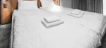 MONTOWNIA Lofts & Experience