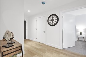 Belmore 1 & 2 Bedroom Luxury Apartment