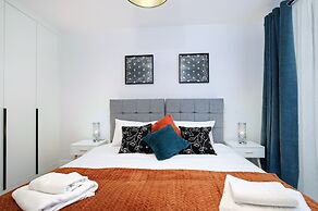 Belmore 1 & 2 Bedroom Luxury Apartment