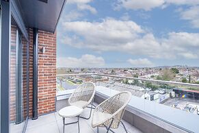 Belmore 1 & 2 Bedroom Luxury Apartment