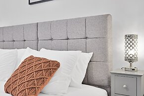 Belmore 1 & 2 Bedroom Luxury Apartment