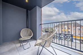 Belmore 1 & 2 Bedroom Luxury Apartment