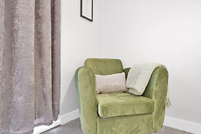 Belmore 1 & 2 Bedroom Luxury Apartment