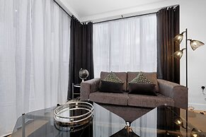 Belmore 1 & 2 Bedroom Luxury Apartment