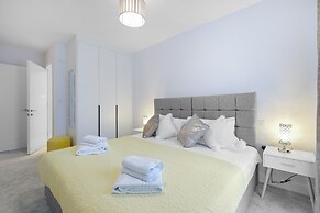 Belmore 1 & 2 Bedroom Luxury Apartment