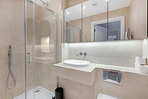 Belmore 1 & 2 Bedroom Luxury Apartment