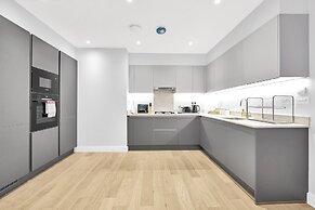 Belmore 1 & 2 Bedroom Luxury Apartment