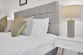 Belmore 1 & 2 Bedroom Luxury Apartment
