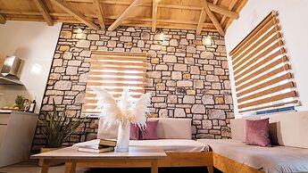 Lithoessa Luxury Apartments