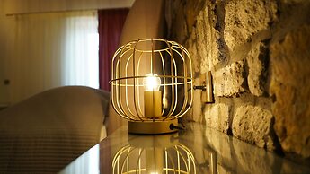 Lithoessa Luxury Apartments