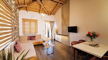 Lithoessa Luxury Apartments