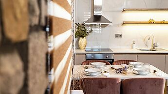 Lithoessa Luxury Apartments