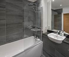 11 Loch View PF Kenmore