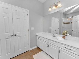 Briar Rose 4 Bedroom Villa by RedAwning