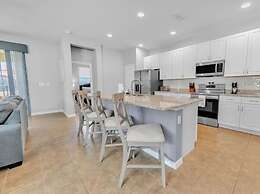 Briar Rose 4 Bedroom Villa by RedAwning