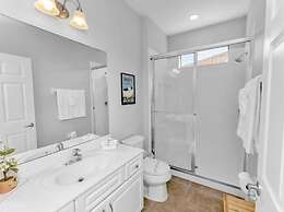 Briar Rose 4 Bedroom Villa by RedAwning