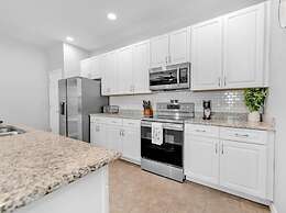 Briar Rose 4 Bedroom Villa by RedAwning