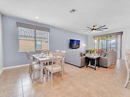 Briar Rose 4 Bedroom Villa by RedAwning