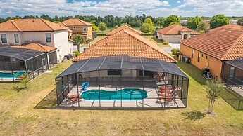 Briar Rose 4 Bedroom Villa by RedAwning