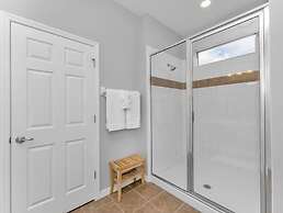 Briar Rose 4 Bedroom Villa by RedAwning