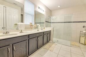 Jodie's Luxury Solara Home 6 Bedroom Home by Redawning