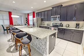 Jodie's Luxury Solara Home 6 Bedroom Home by Redawning