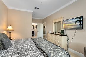 Spacious 3 Bed, 2 Bath Condo In Gated Community 3 Bedroom Condo by Red