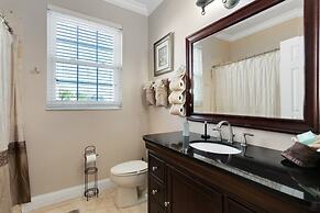 Spacious 3 Bed, 2 Bath Condo In Gated Community 3 Bedroom Condo by Red