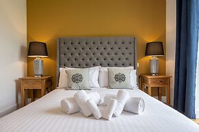 12 Loch View PF Kenmore