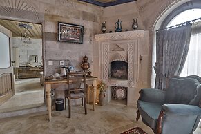 Sah Saray Cave Suites Halal Hotel