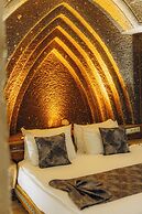 Sah Saray Cave Suites Halal Hotel