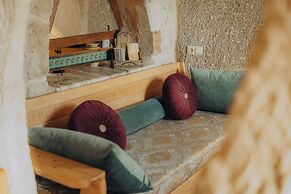Sah Saray Cave Suites Halal Hotel