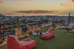 Sah Saray Cave Suites Halal Hotel