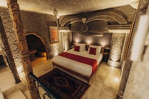 Sah Saray Cave Suites Halal Hotel