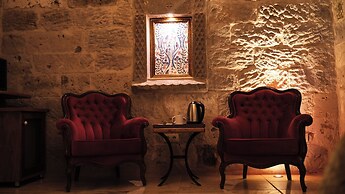 Sah Saray Cave Suites Halal Hotel